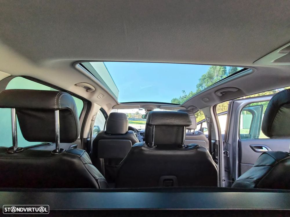 Peugeot 5008 1.6 E-HDi 7L Allure 2-Tronic - 8