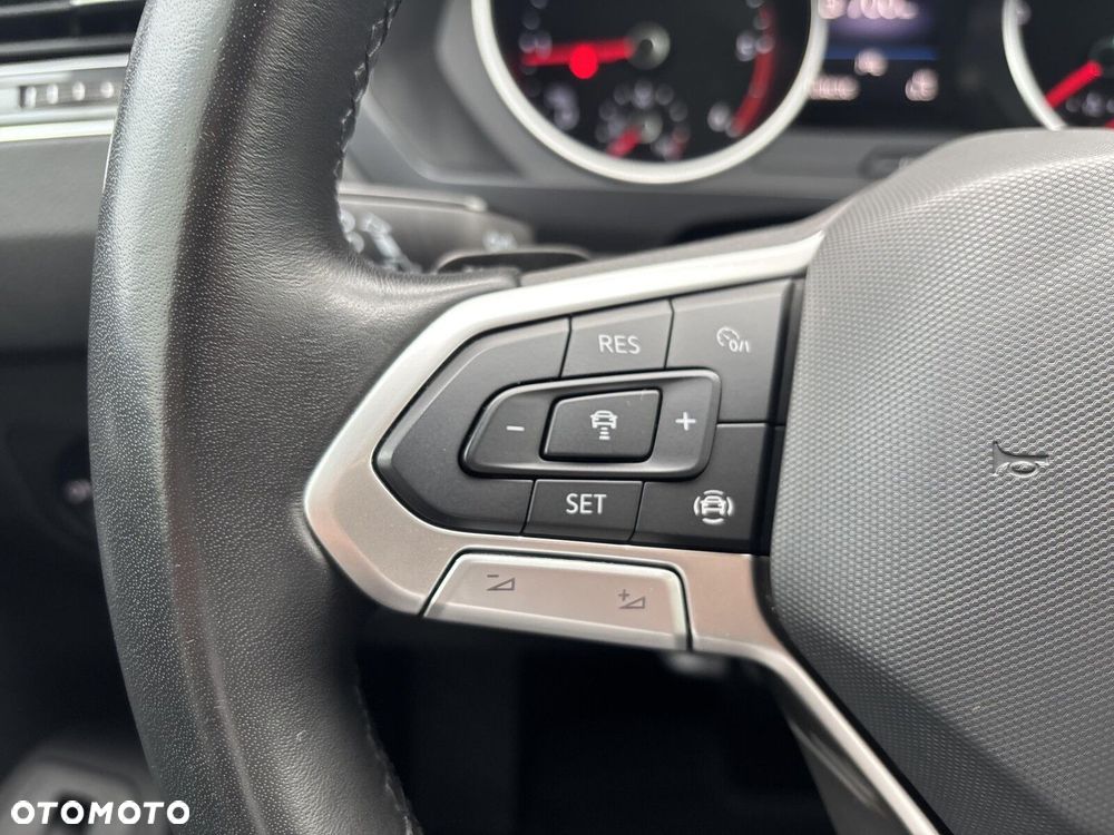 Volkswagen Tiguan 2.0 TDI SCR 4Mot Life DSG - 11