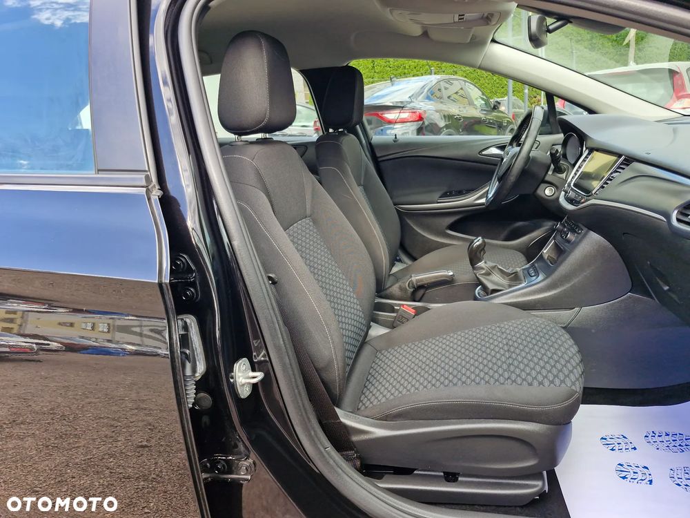 Opel Astra 1.4 Turbo Dynamic - 17