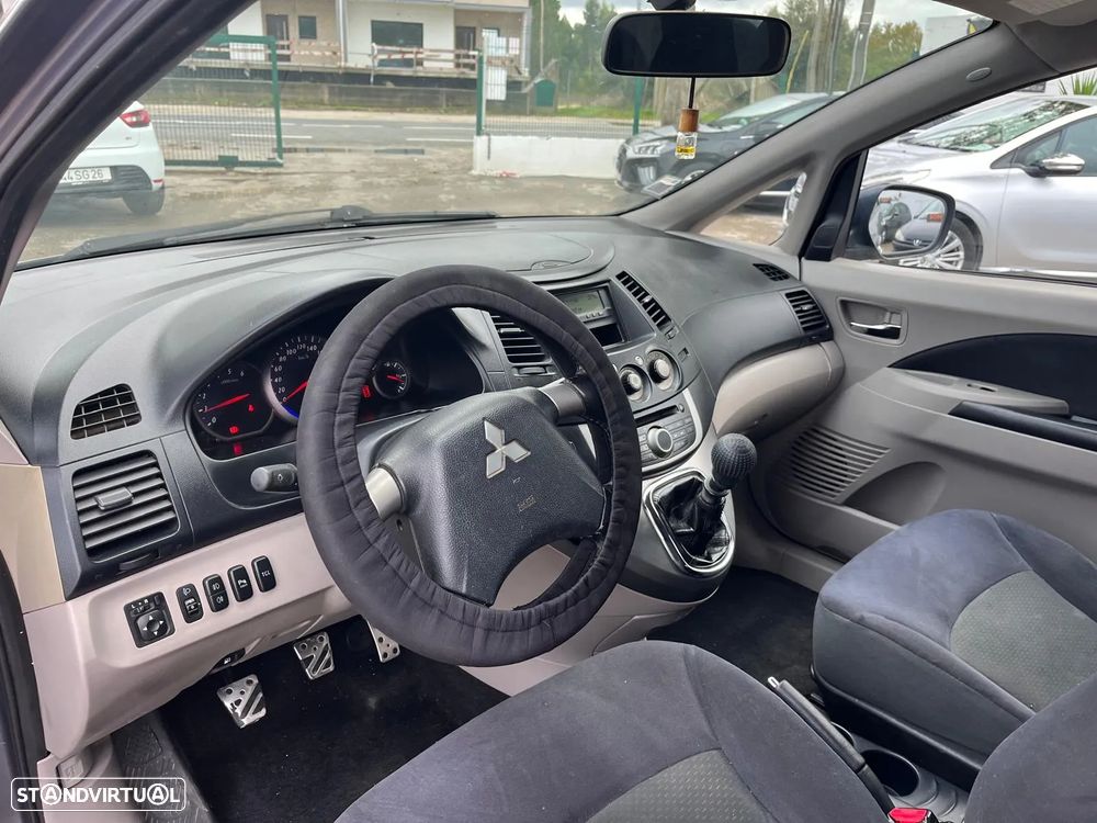 Mitsubishi Grandis 2.0 DI-D Invite - 7