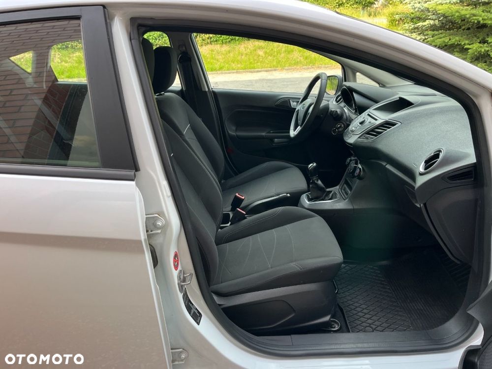 Ford Fiesta 1.25 Ambiente - 17