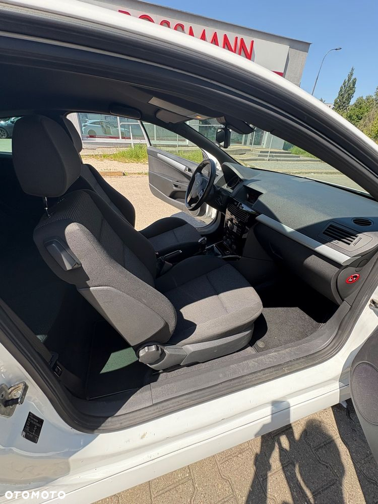 Opel Astra Twin Top 1.6 Edition 111 Jahre - 5