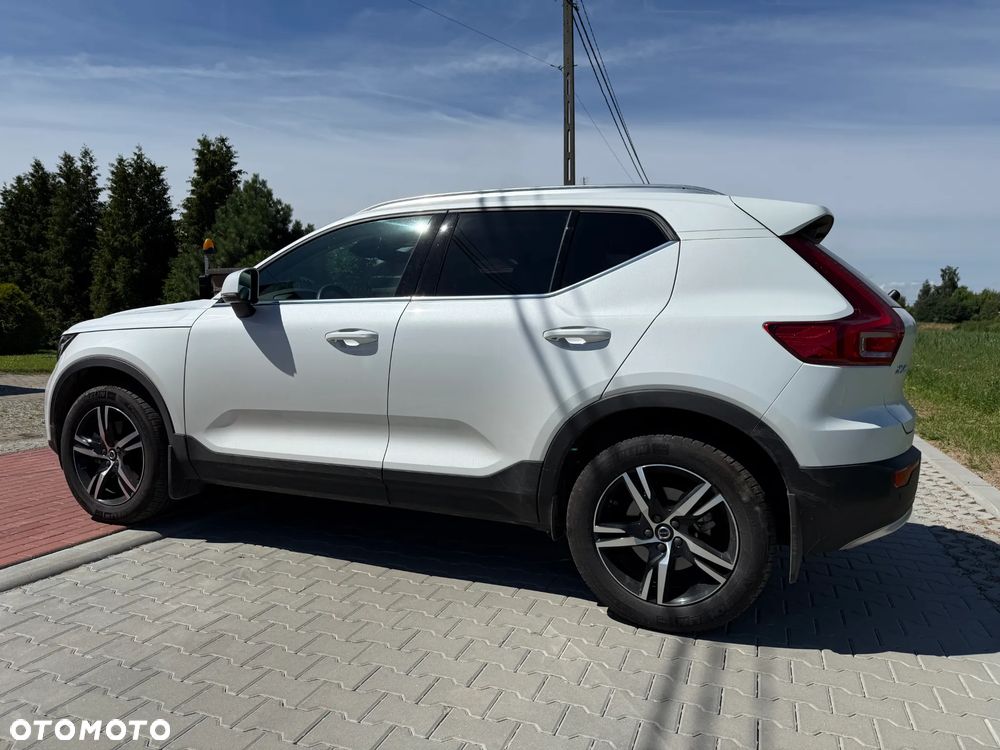 Volvo XC 40 - 4