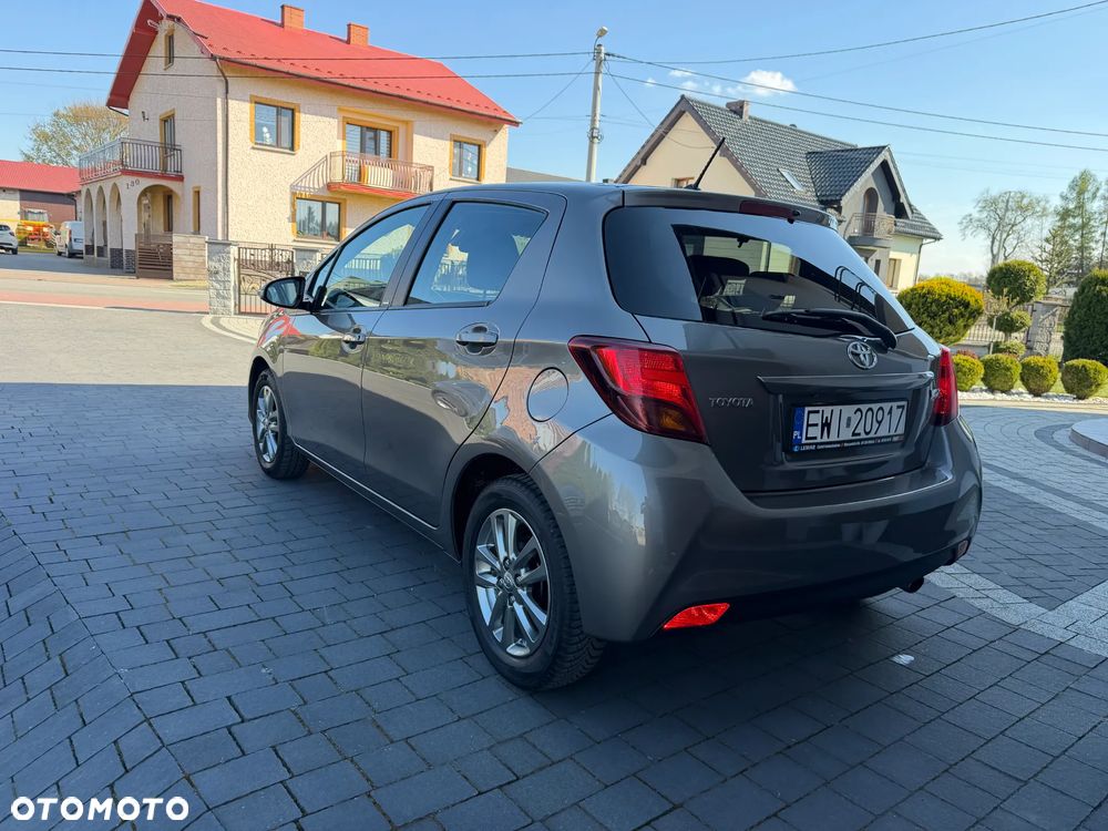 Toyota Yaris 1.33 VVT-i Edition - 12
