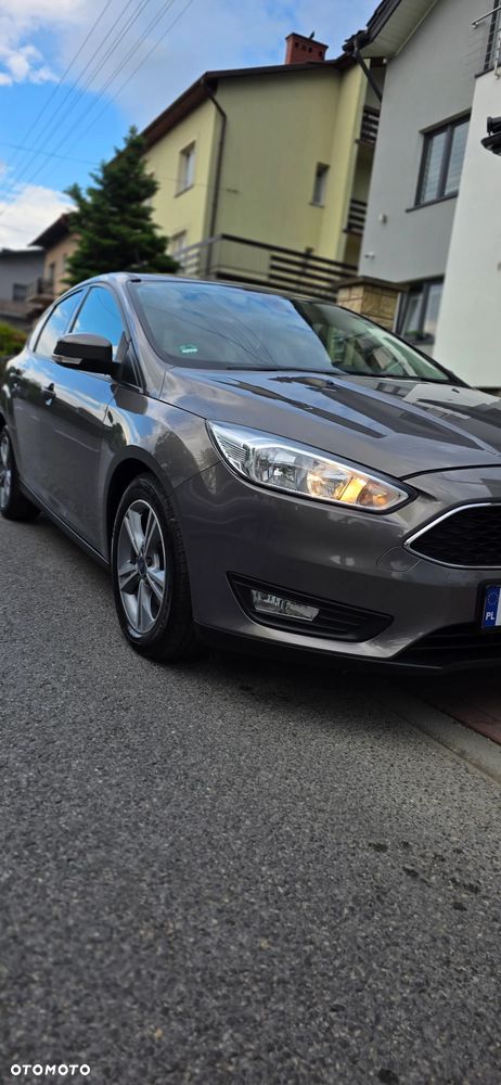 Ford Focus - 10