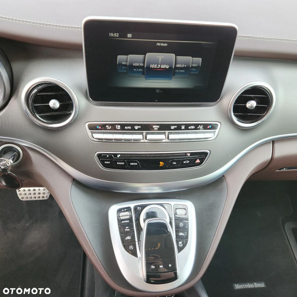 Mercedes-Benz Klasa V 250 d 4-Matic Avantgarde 7G-Tronic (d³ugi) - 26