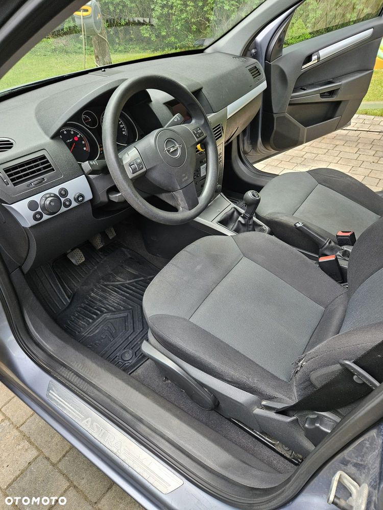 Opel Astra 1.4 Sport - 10