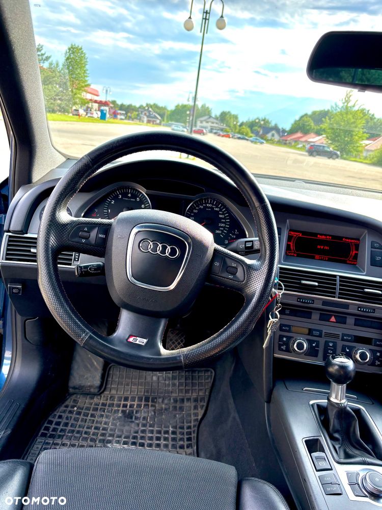 Audi A6 Avant 2.4 quattro - 17