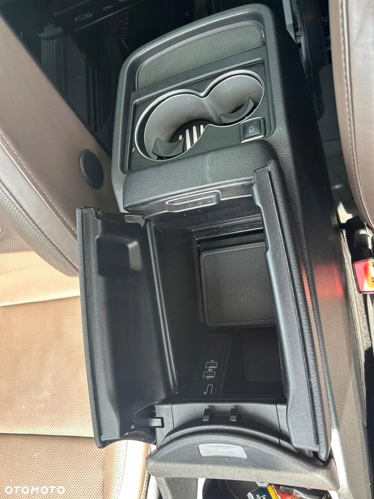 Mercedes-Benz Klasa V 300 d Exclusive 9G-Tronic (d³ugi) - 35
