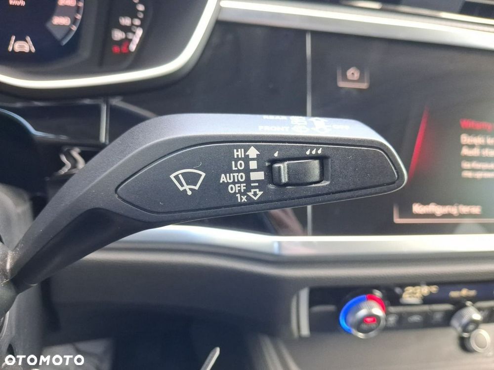 Audi Q3 - 22