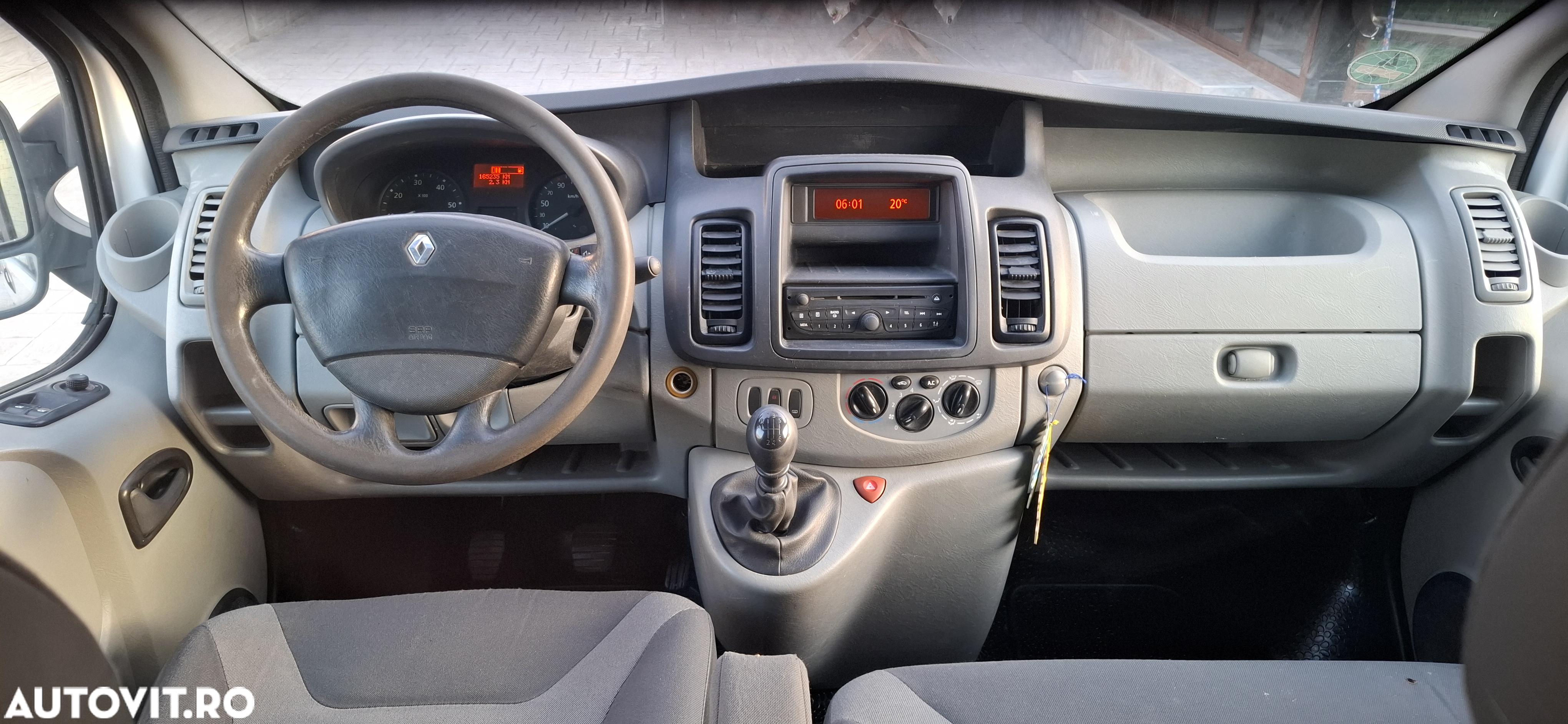 Renault Trafic 2.0 dCi 115 Combi L1H1 - 7