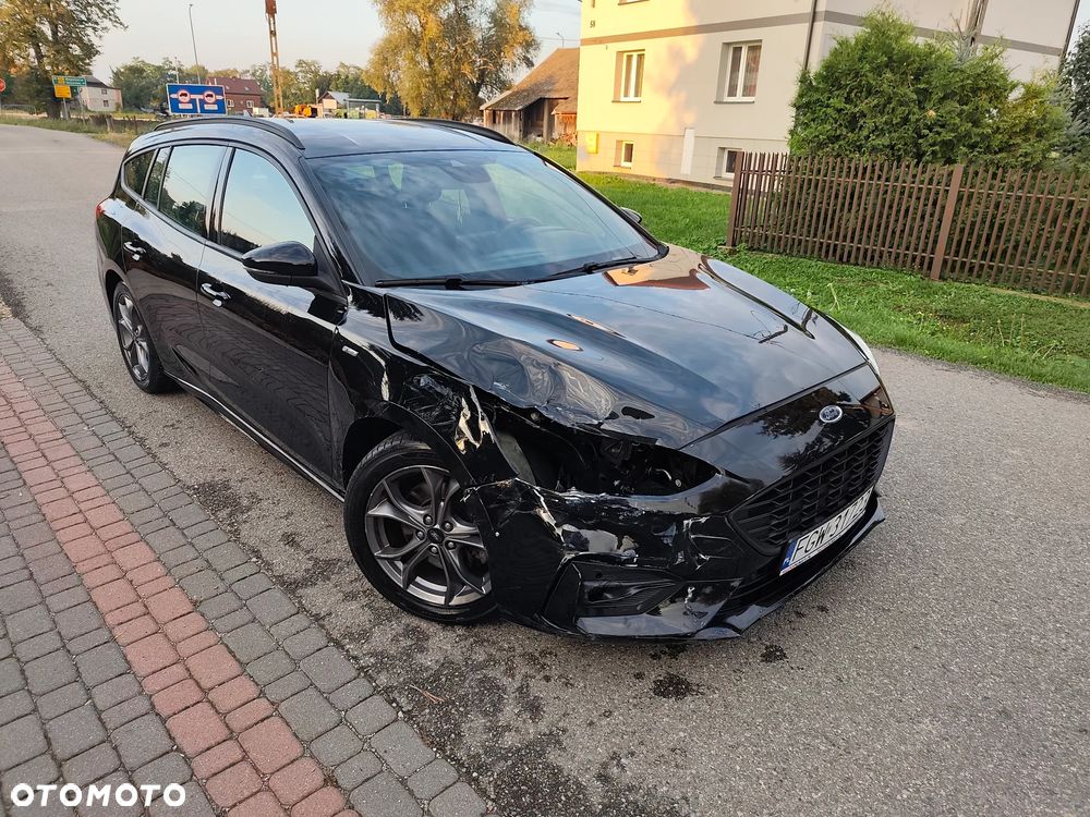 Ford Focus 1.5 EcoBlue ST-Line - 4
