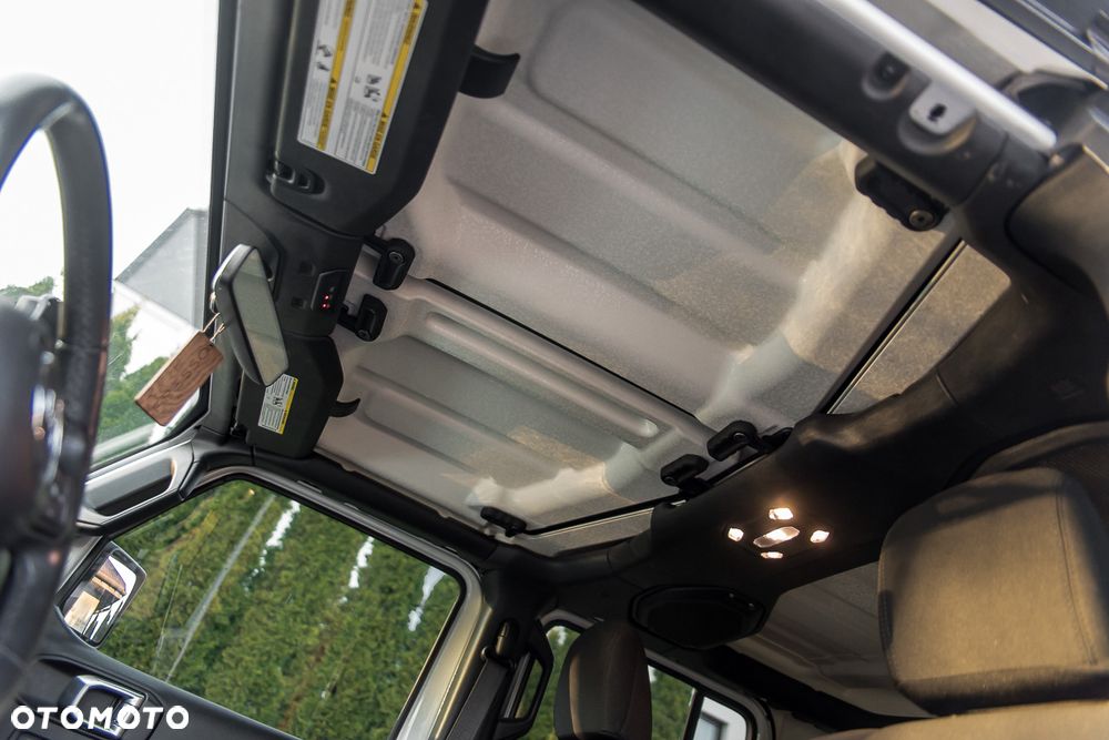 Jeep Wrangler 2.0 T-GDI AWD Automatik Sport - 24