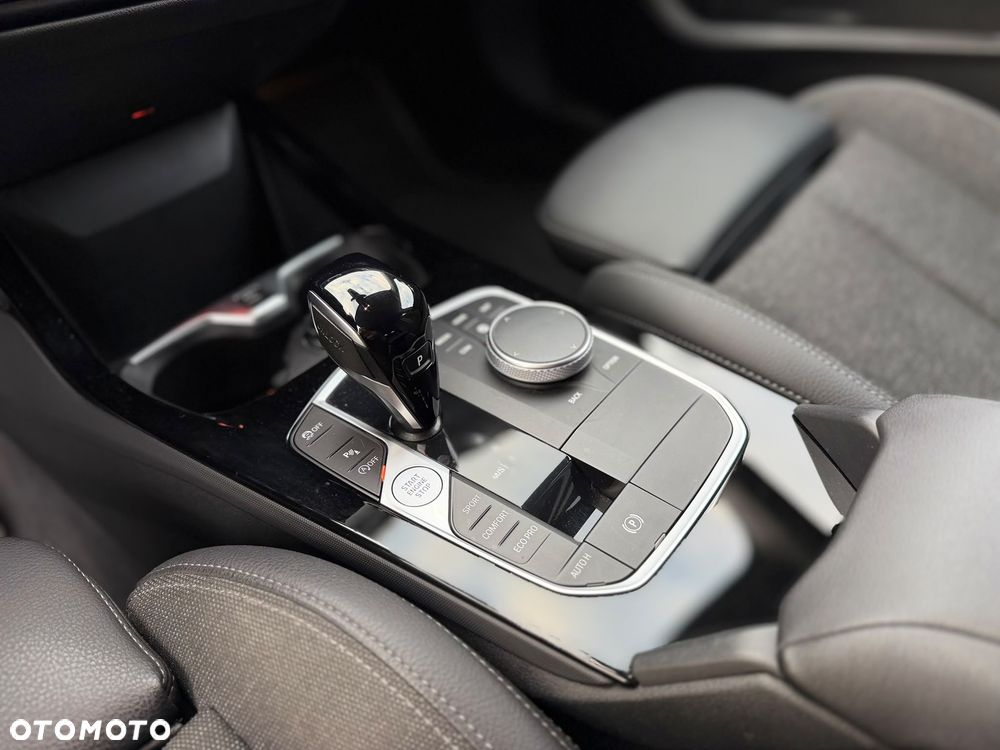 BMW Seria 1 - 16