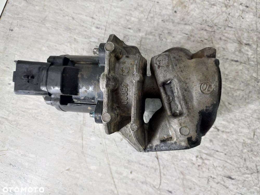 ZAWÓR EGR PEUGEOT 307 SW 9672880080  V29006980 VALEO 1.6 HDI - 3