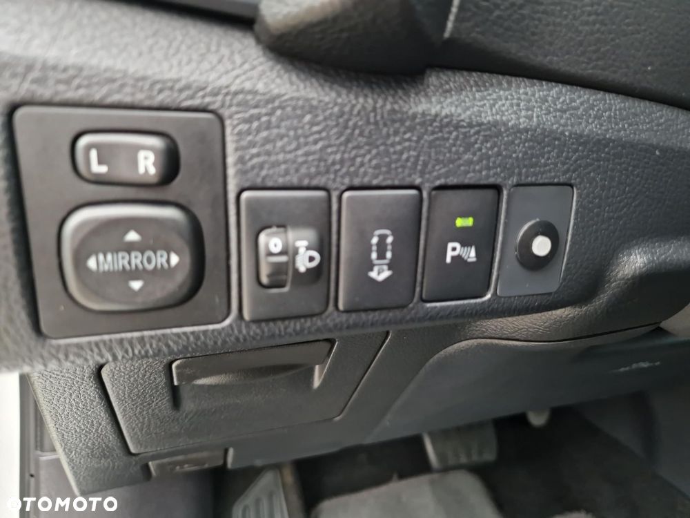 Toyota Auris Hybrid 135 Premium - 19