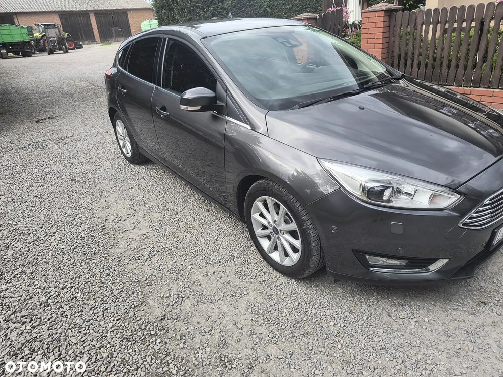Ford Focus - 11