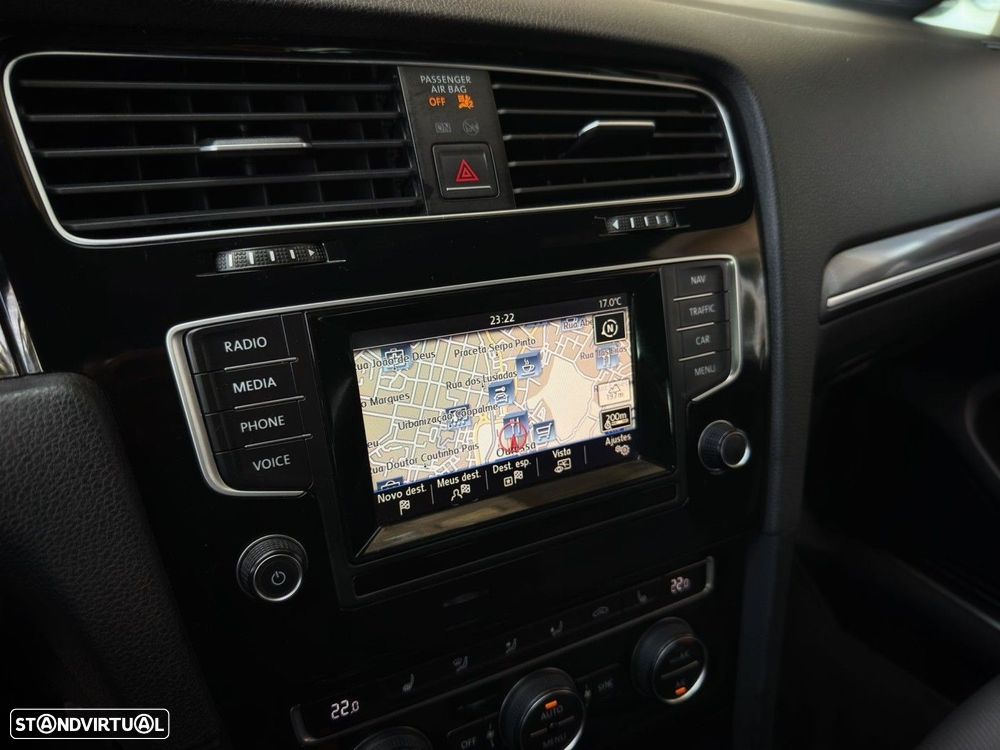 VW Golf 2.0 TDi Highline - 26