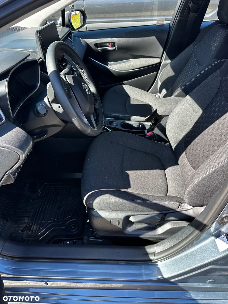 Toyota Corolla 1.8 Hybrid Comfort - 10