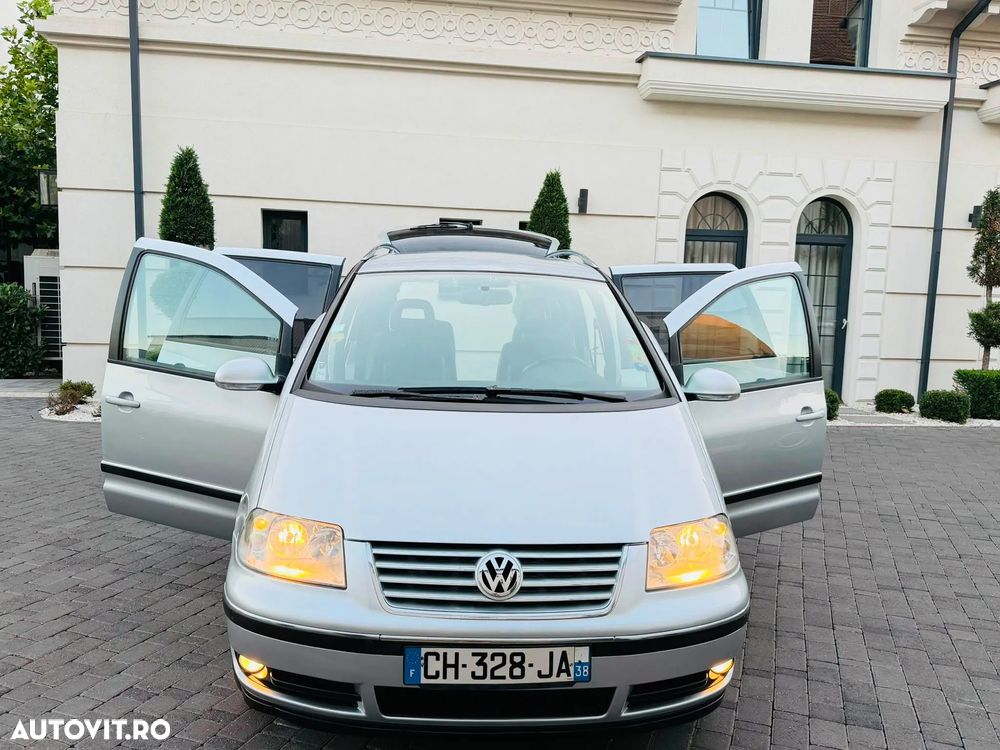 Volkswagen Sharan 1.9 TDI 4Motion Trendline - 2