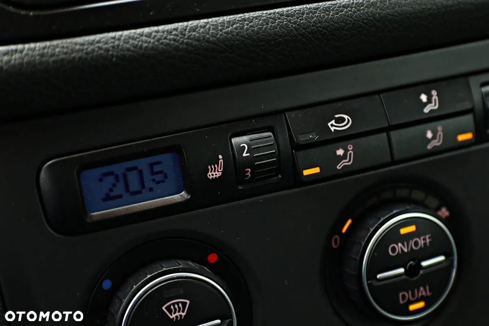 Volkswagen Golf Plus 1.6 Goal - 27