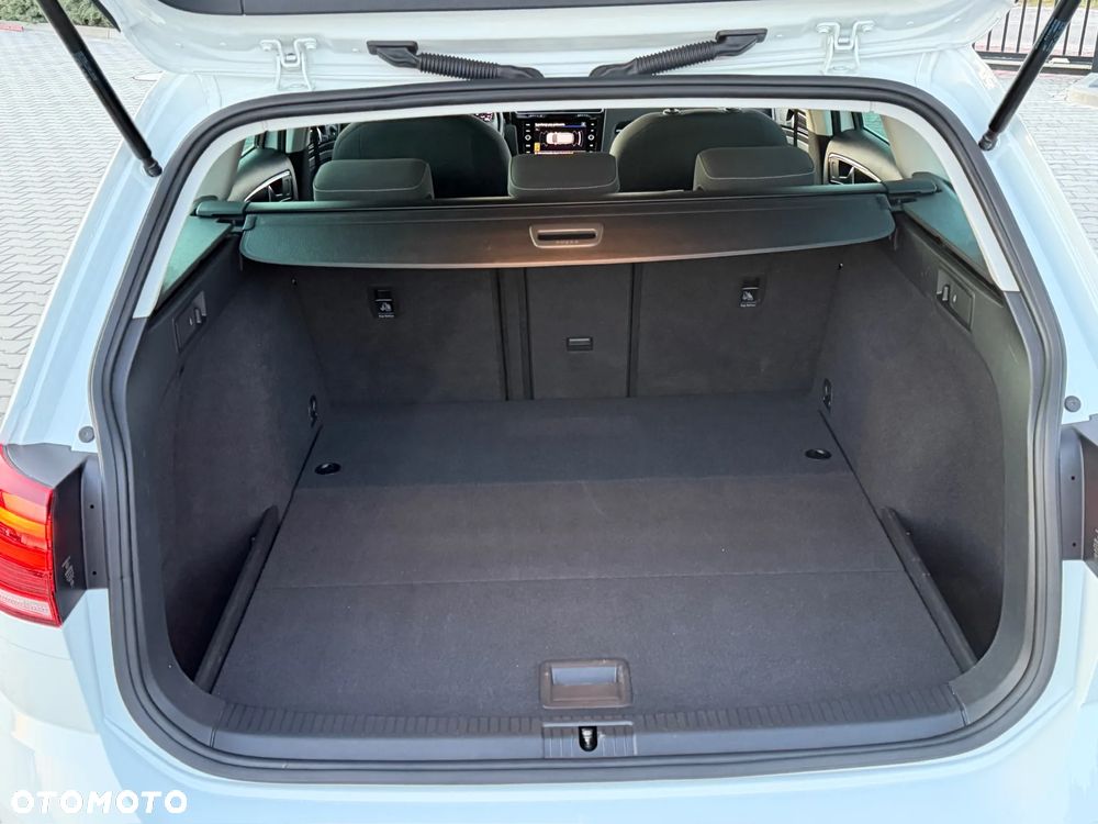 Volkswagen Golf 1.5 TSI BMT Highline - 21