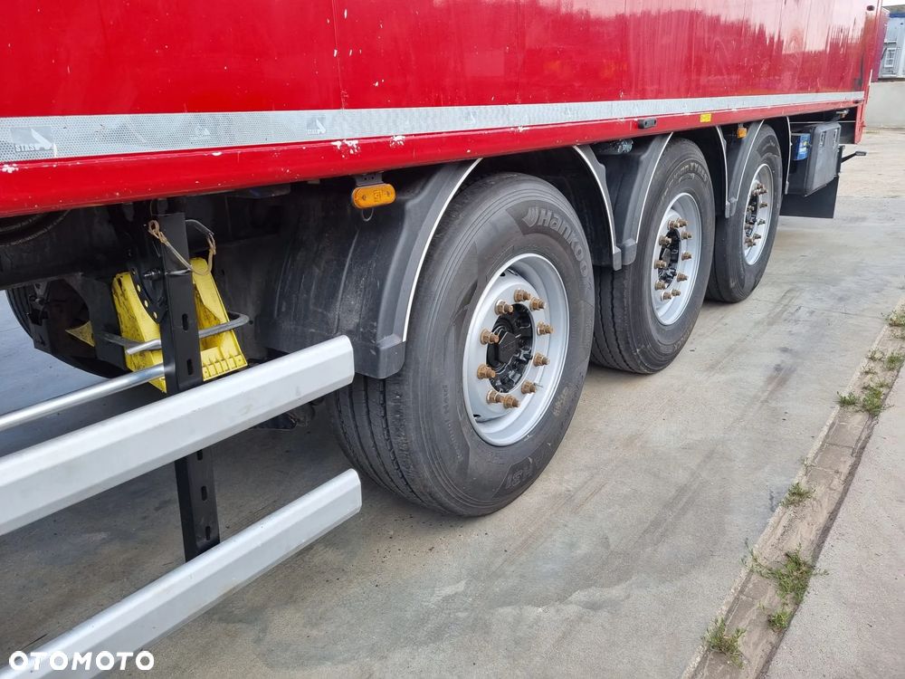 Stas Ruchoma podłoga 92m3 2020 rok NOWA PODŁOGA 8 mm - 11