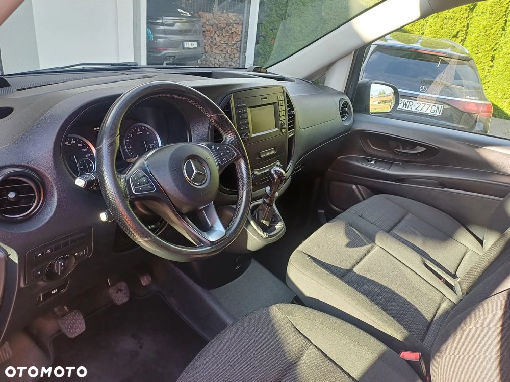 Mercedes-Benz Vito - 21