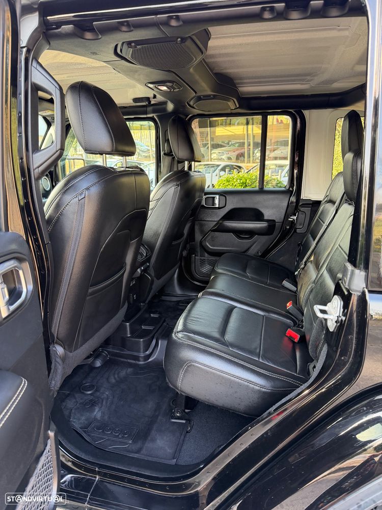 Jeep Wrangler Unlimited - 8