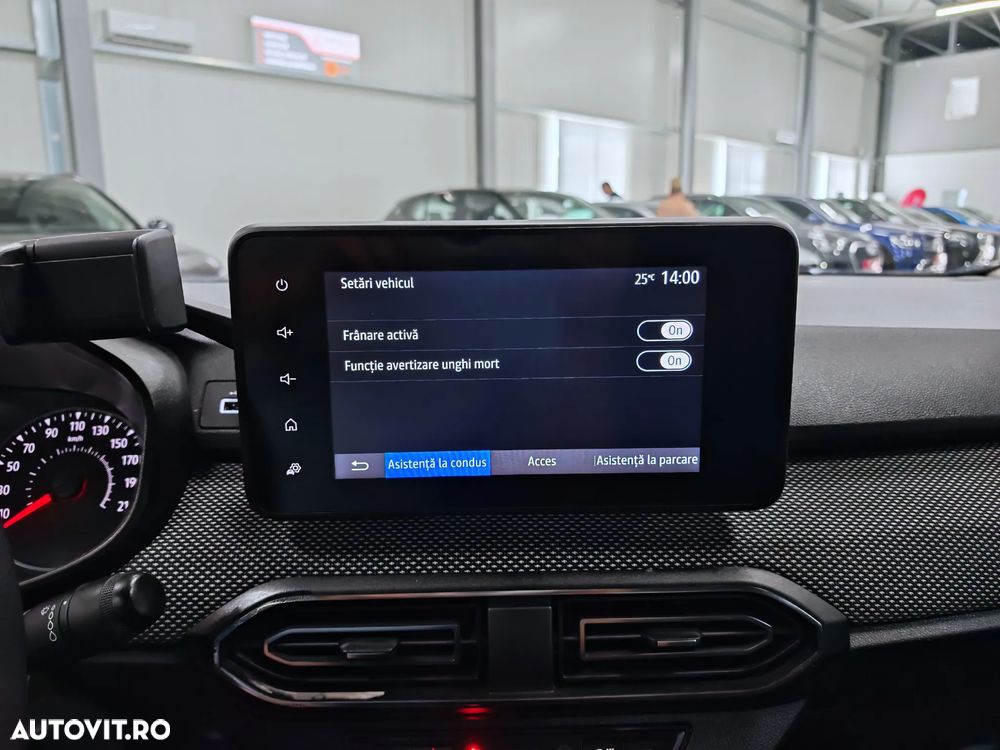 Dacia Logan TCe 90 CVT Journey - 17