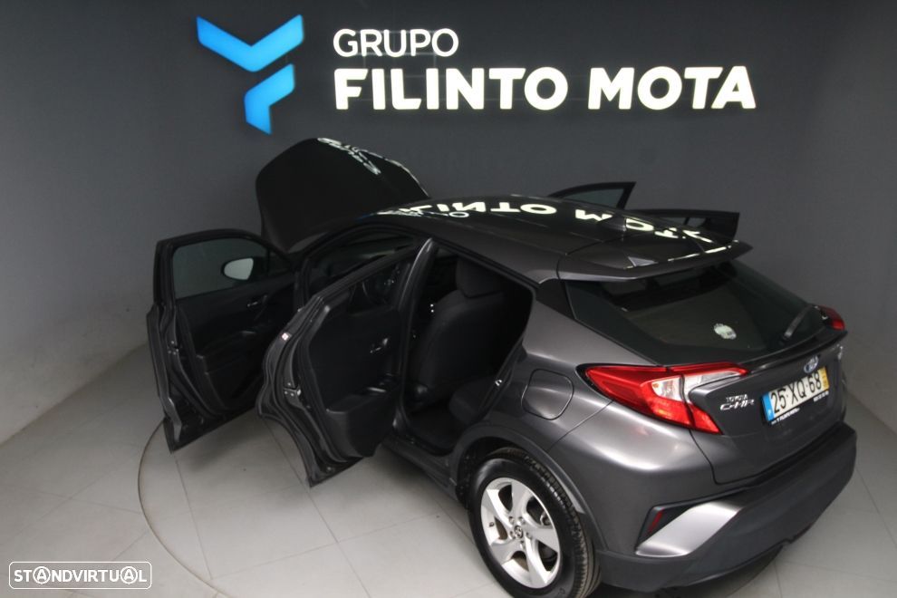 Toyota C-HR 1.8 HSD Comfort - 11