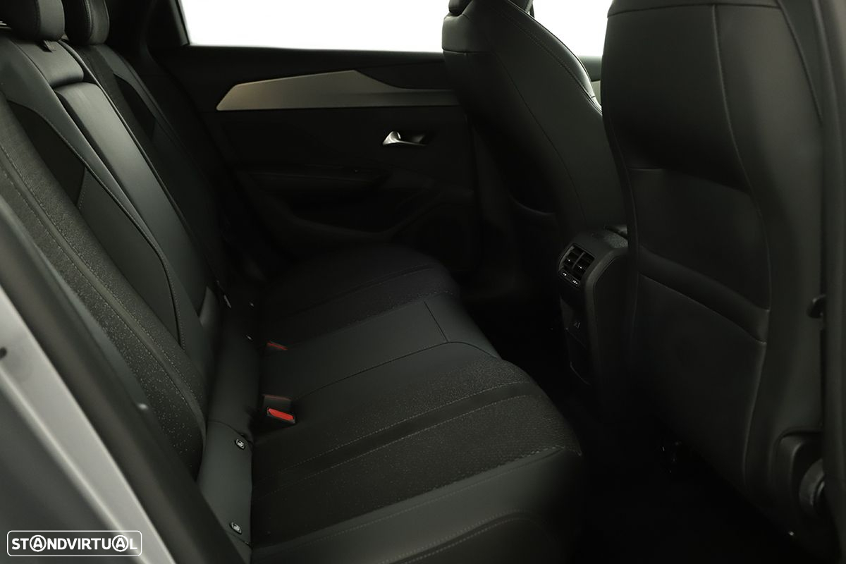 Peugeot 308 SW 1.2 PureTech GT EAT8 - 20