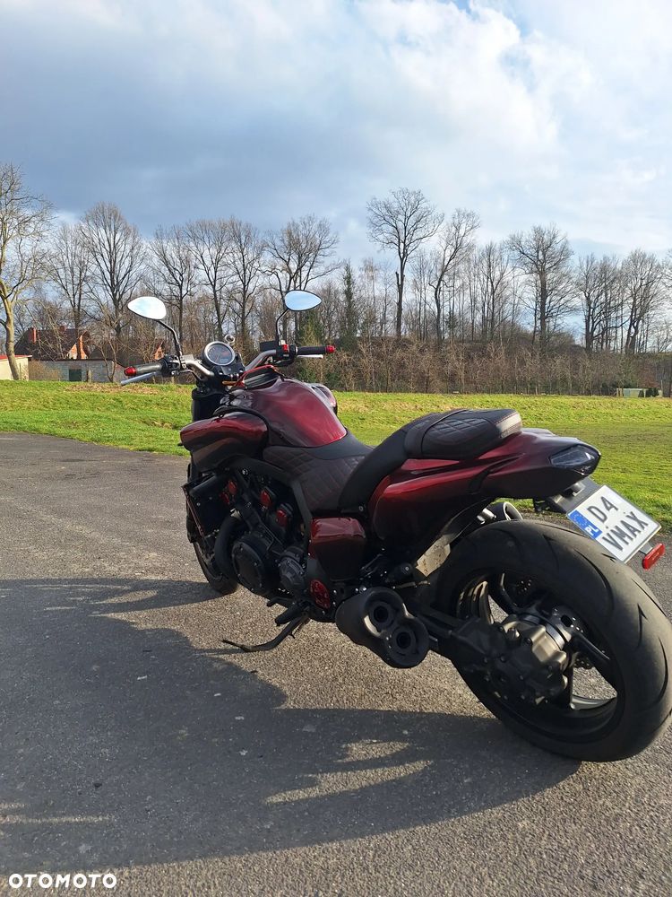 Yamaha V-MAX - 3