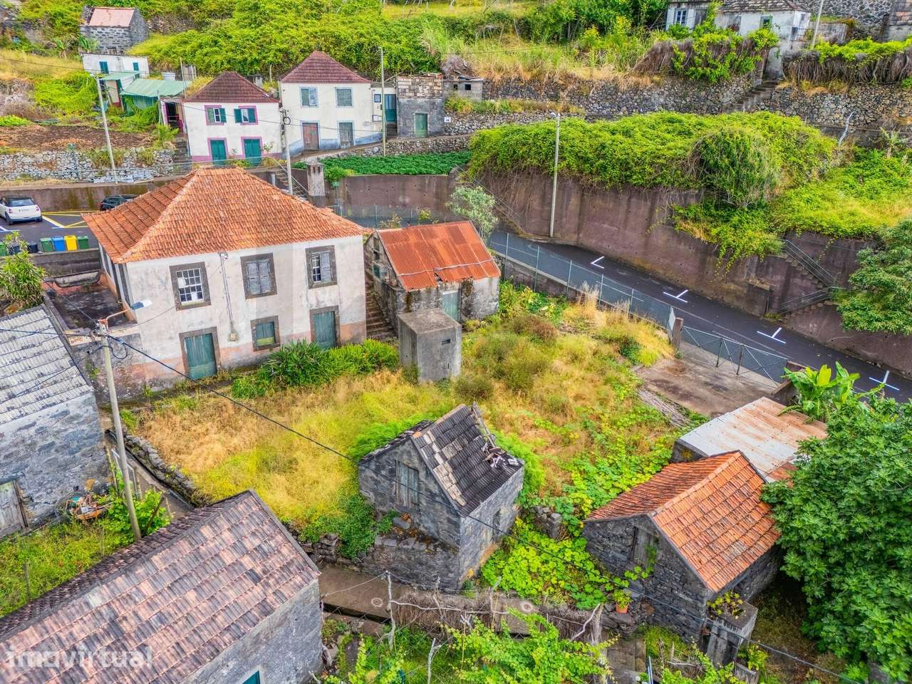 Moradia Tradicional na Ribeira Funda no Seixal - Grande imagem: 2/18