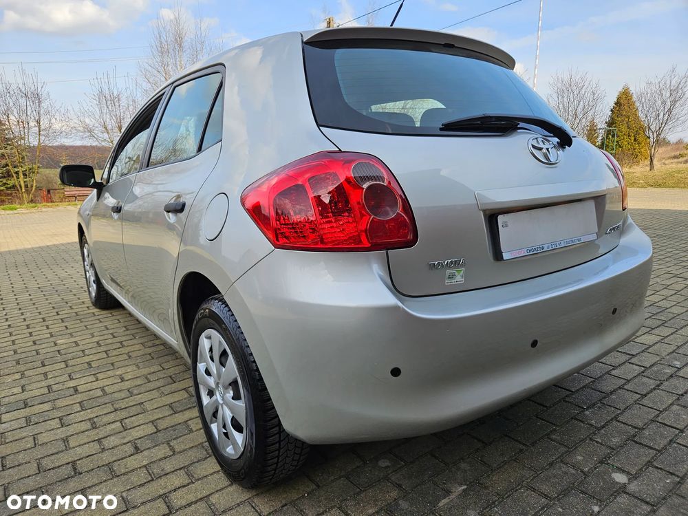 Toyota Auris 1.33 VVT-i Luna - 10