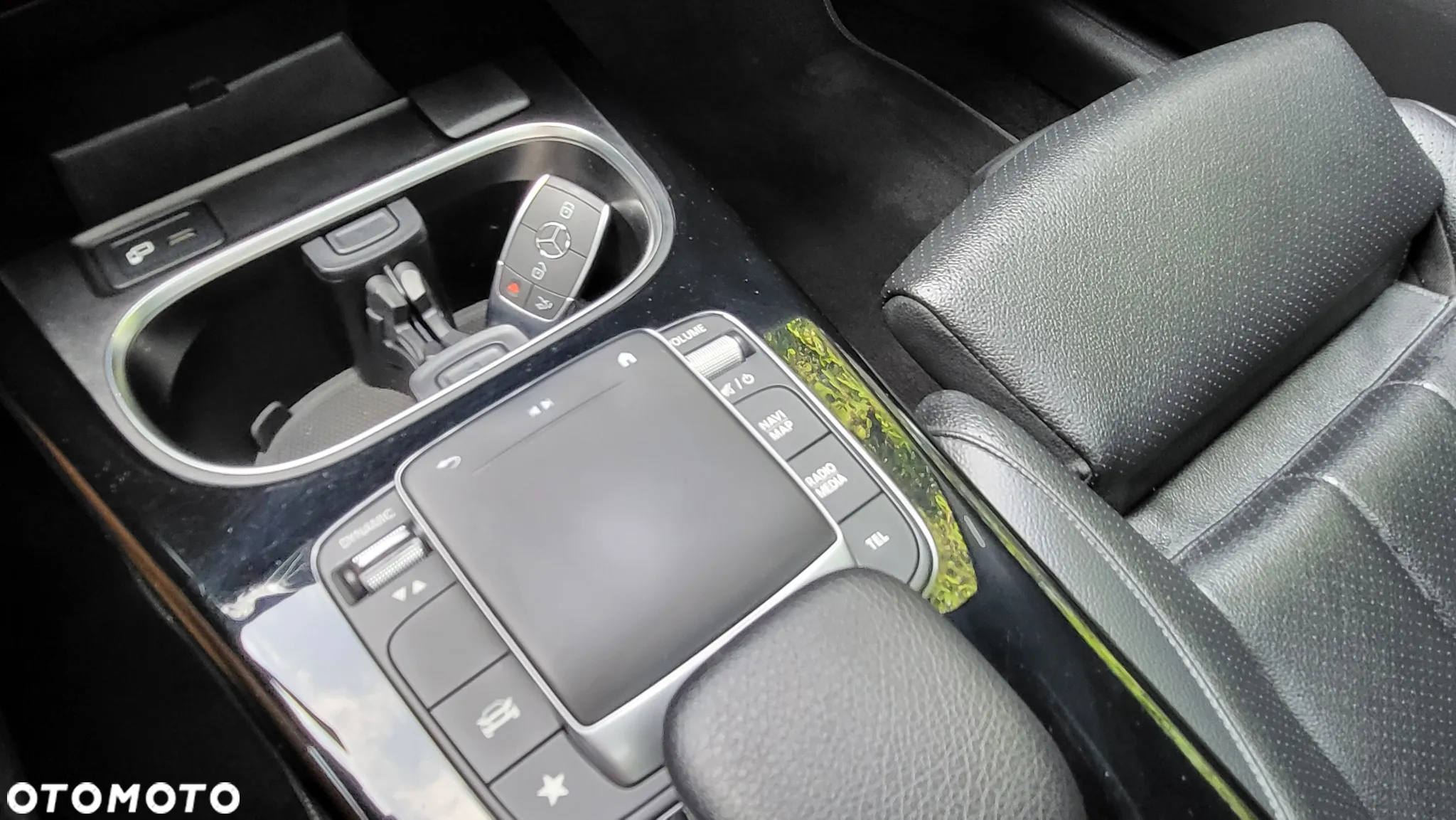 Mercedes-Benz CLA 250 7G-DCT AMG Line - 28