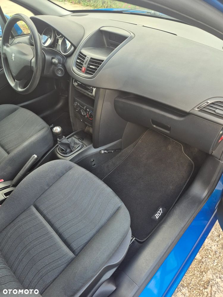 Peugeot 207 1.4 Presence - 10