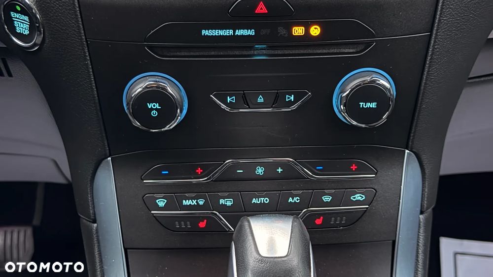 Ford S-Max 2.0 TDCi Titanium PowerShift - 13