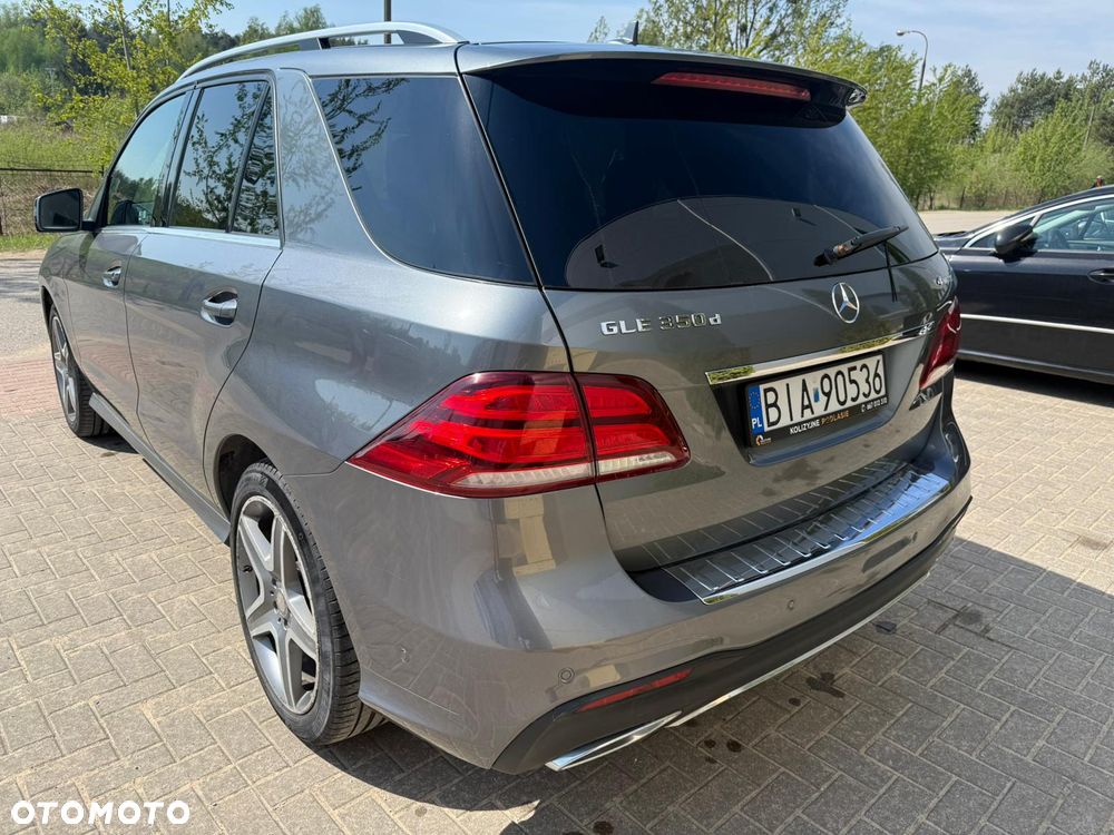 Mercedes-Benz GLE 350 d 4-Matic - 3