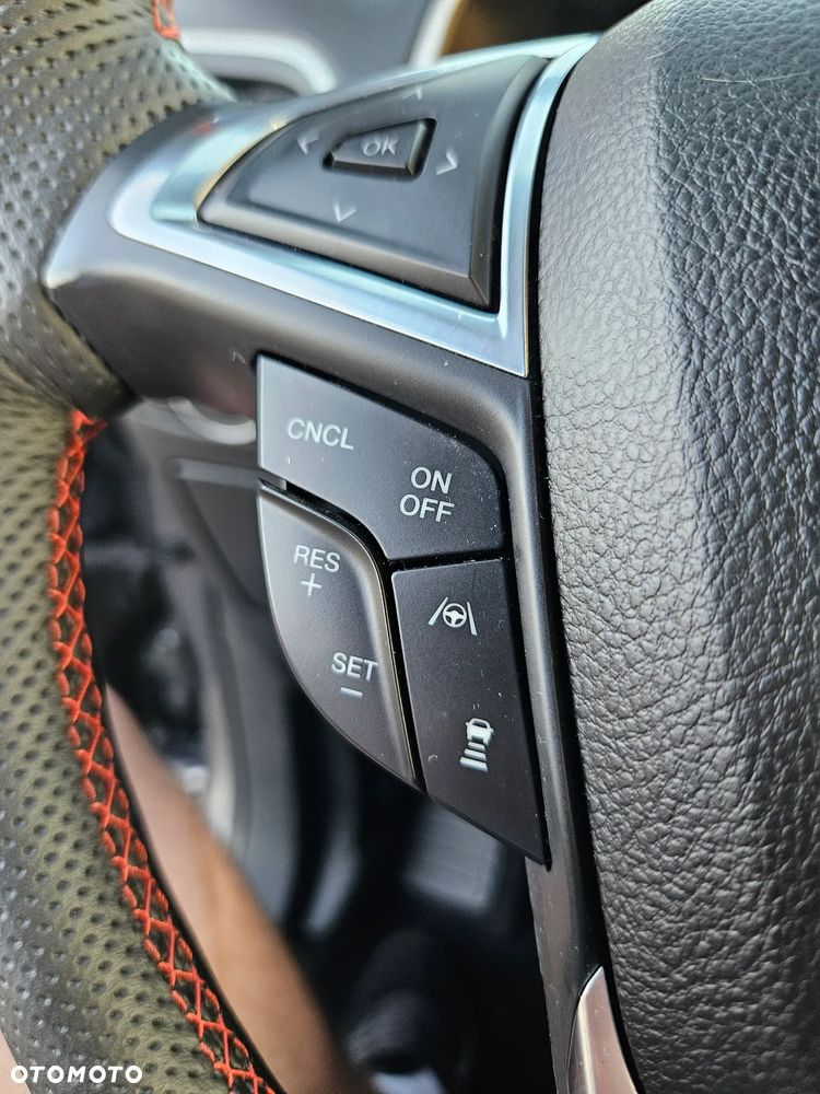 Ford Edge - 18