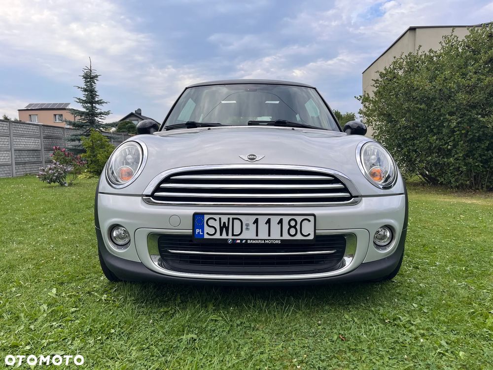 MINI Cooper Standard - 3