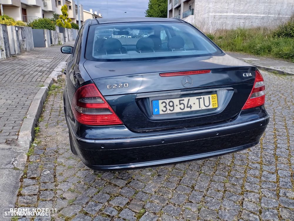 Mercedes-Benz E 220 CDI Elegance - 4
