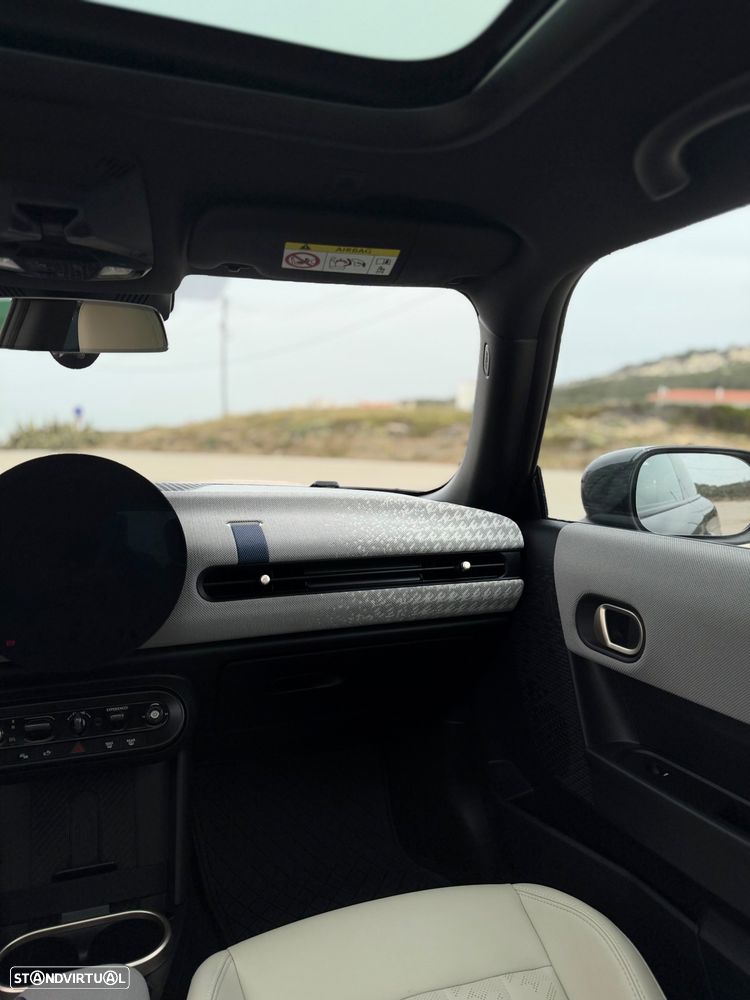 MINI 3 Portas Cooper C Favoured M - 11