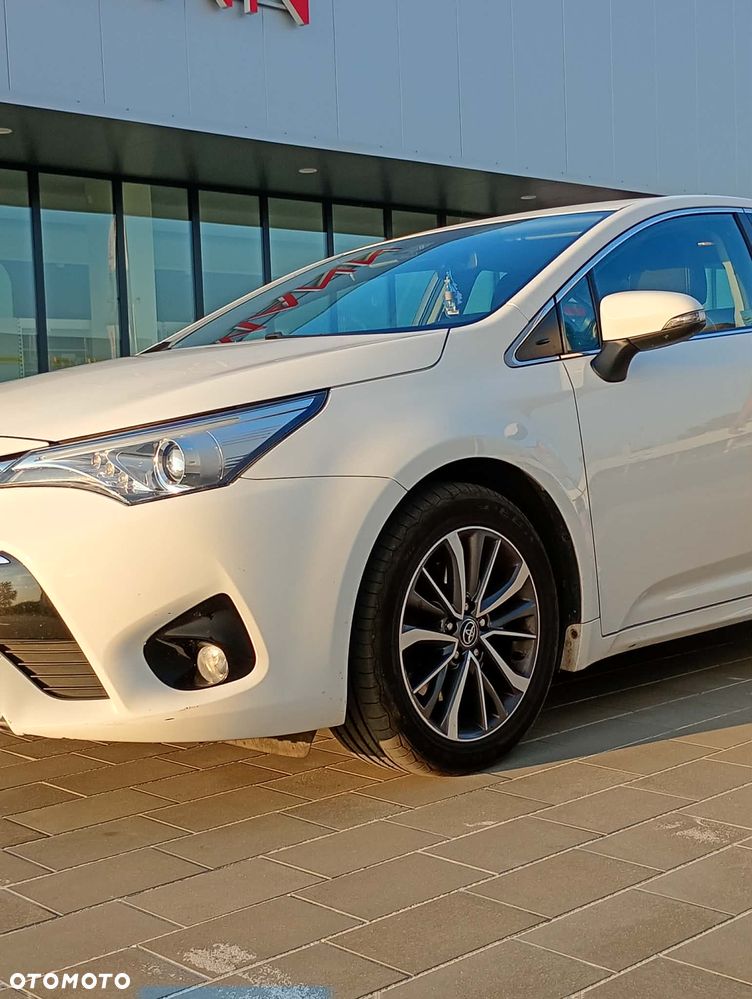 Toyota Avensis - 3