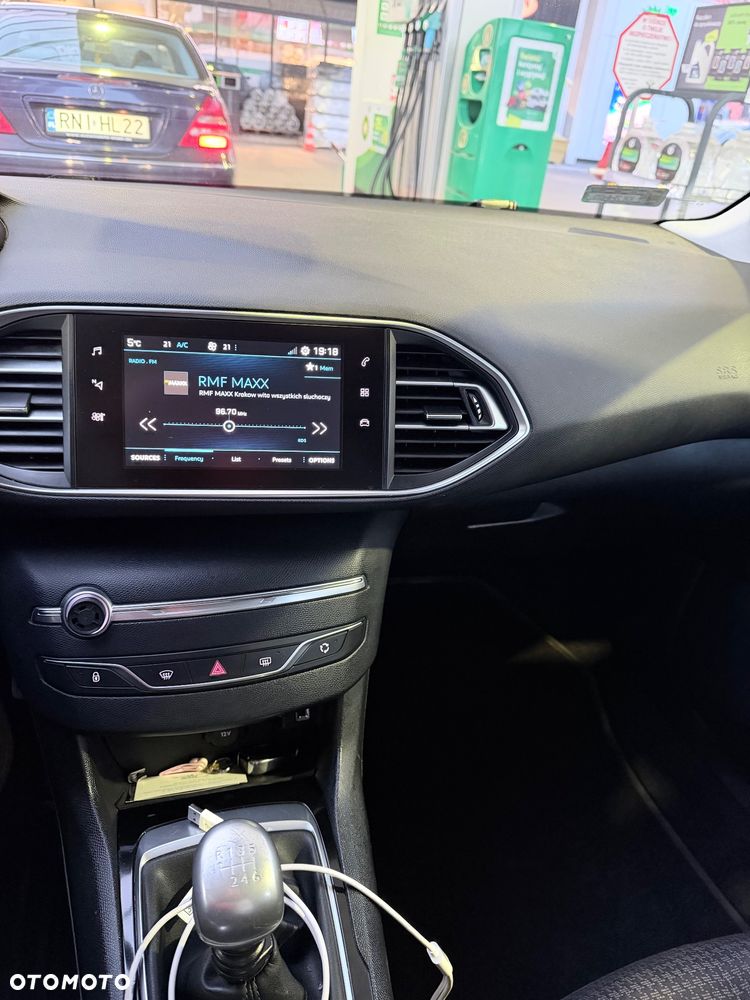 Peugeot 308 1.6 BlueHDi Active S&S - 3