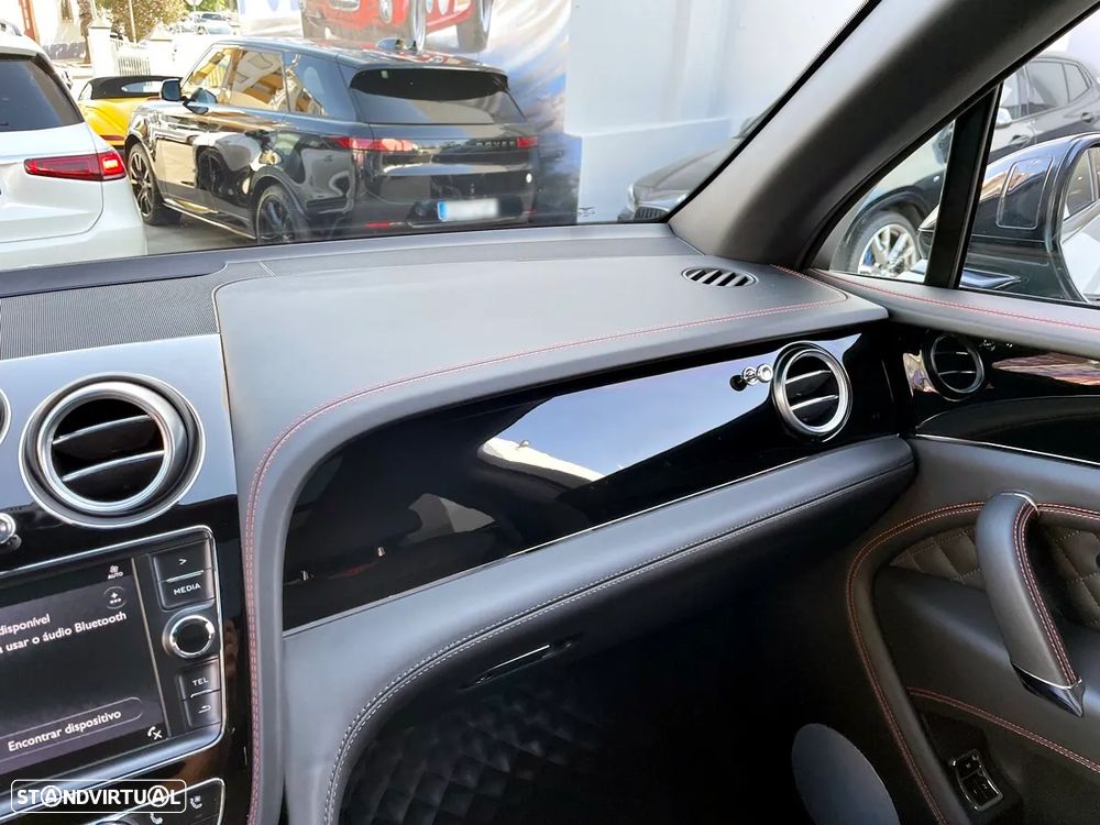 Bentley Bentayga V8 - 22