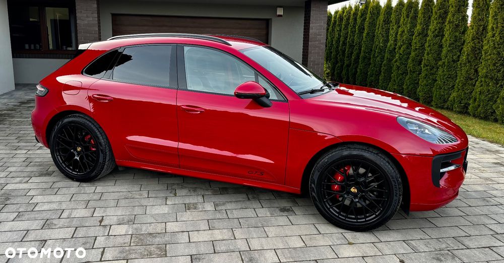 Porsche Macan - 1