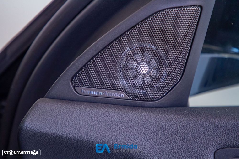 BMW 118 i Pack Desportivo M Auto - 36