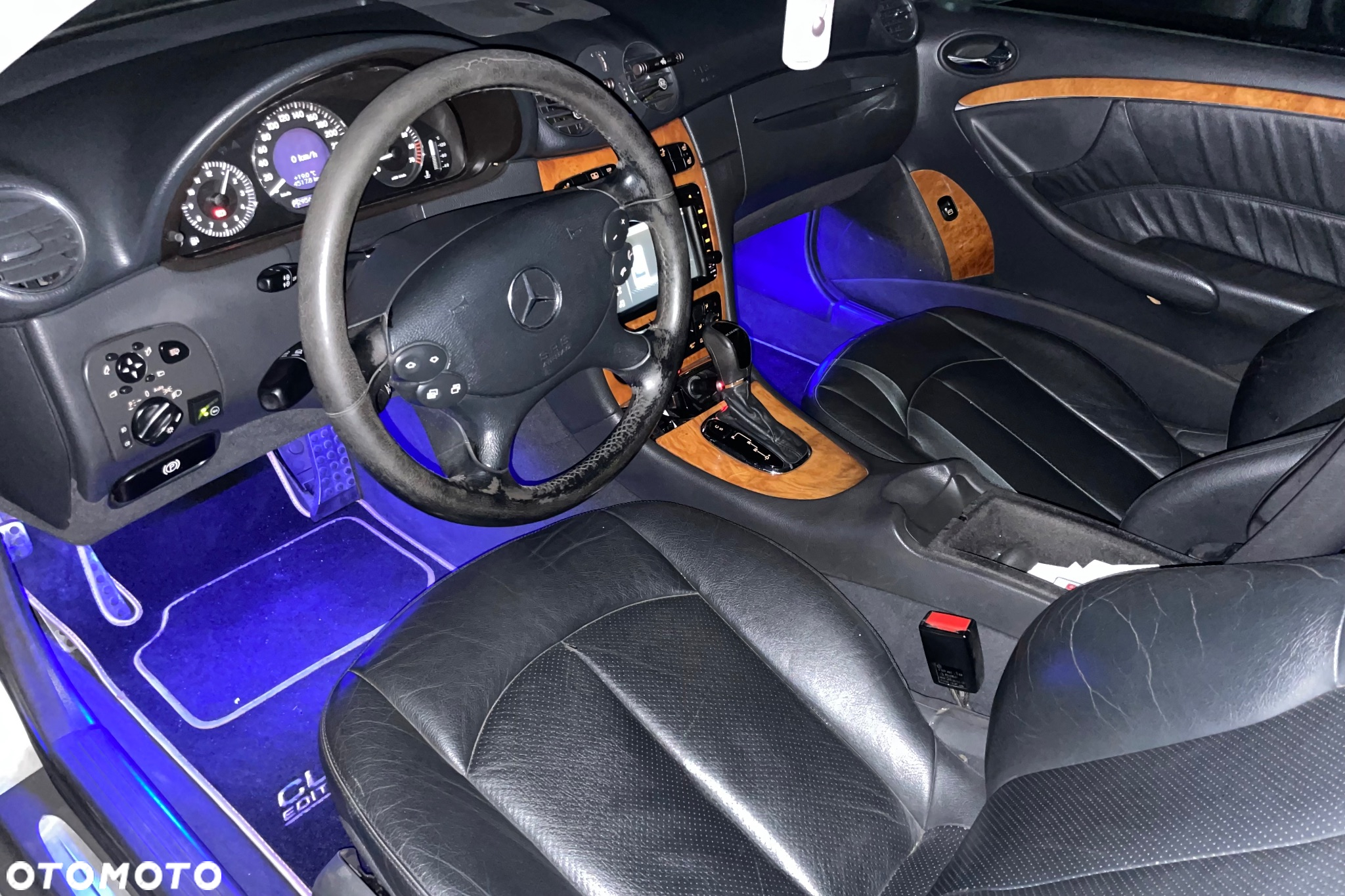 Mercedes-Benz CLK - 29
