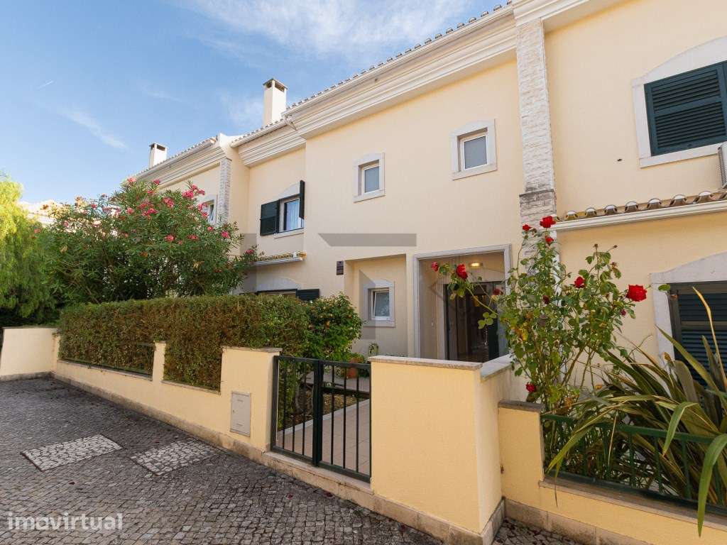 Moradia T3+1 com Jardim e Piscina no Alto dos Gaios, Cascais - Grande imagem: 3/29